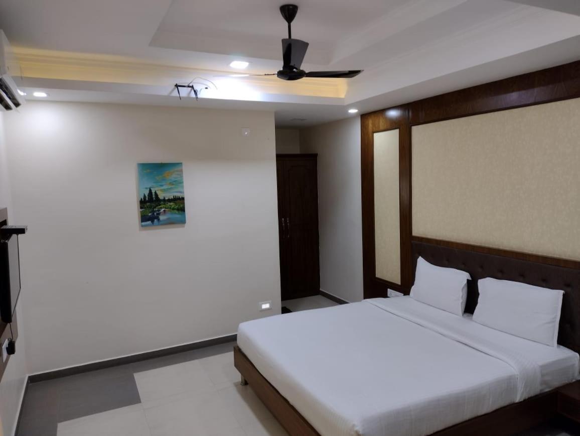 Atlanta Park Chennai Hotel Tambaram ภายนอก รูปภาพ
