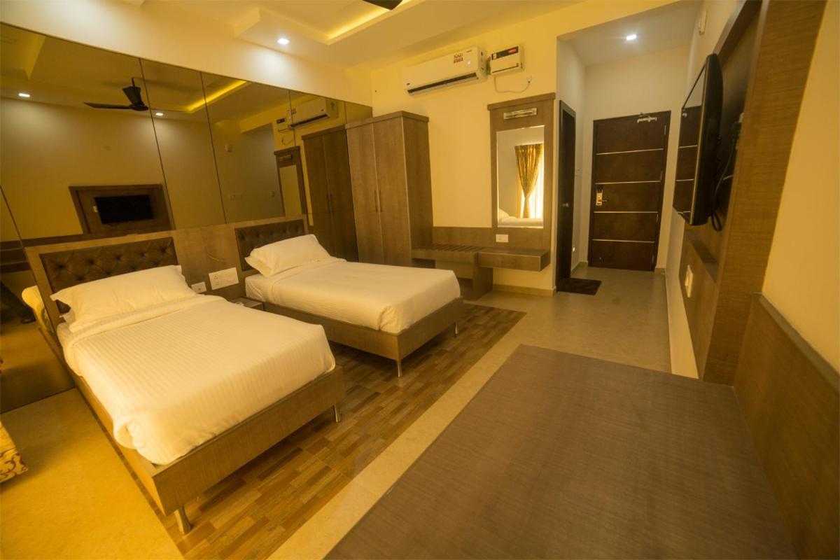 Atlanta Park Chennai Hotel Tambaram ภายนอก รูปภาพ